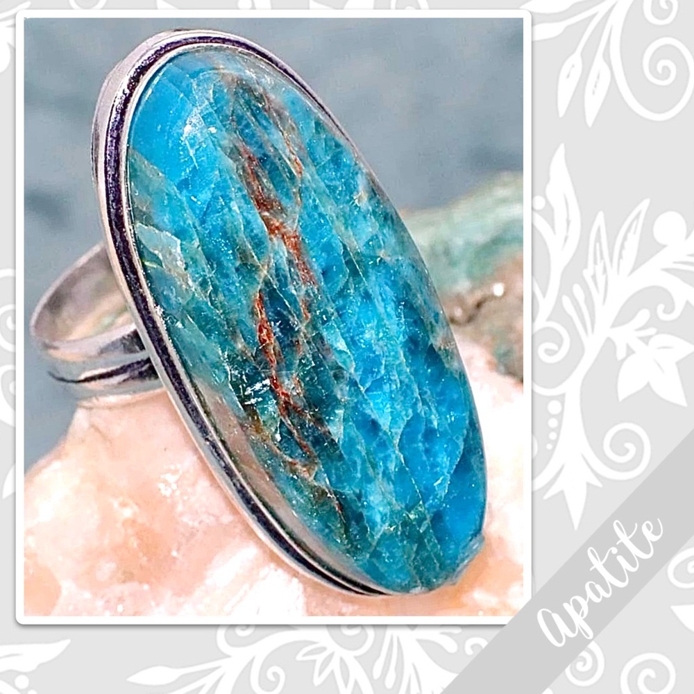 Apatite Large Eclectic Silver Artisan Ring, Sz 8.5 (Deep Turquoise / Aqua Blue)